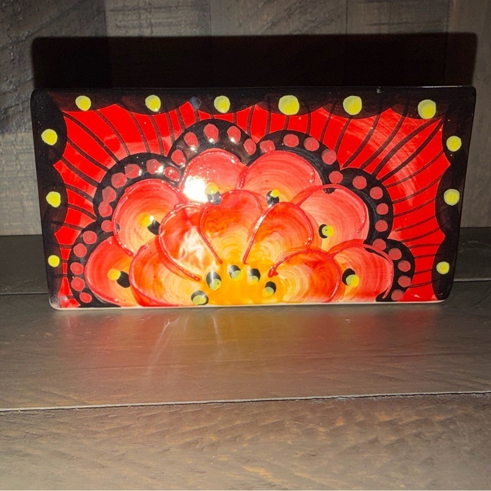 Pottery express napkin holder, kitchen, Vibrant Red and Yellow Floral summer